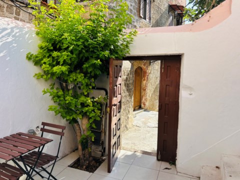 Rhodos