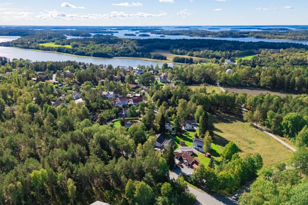 Tallbodavägen 6