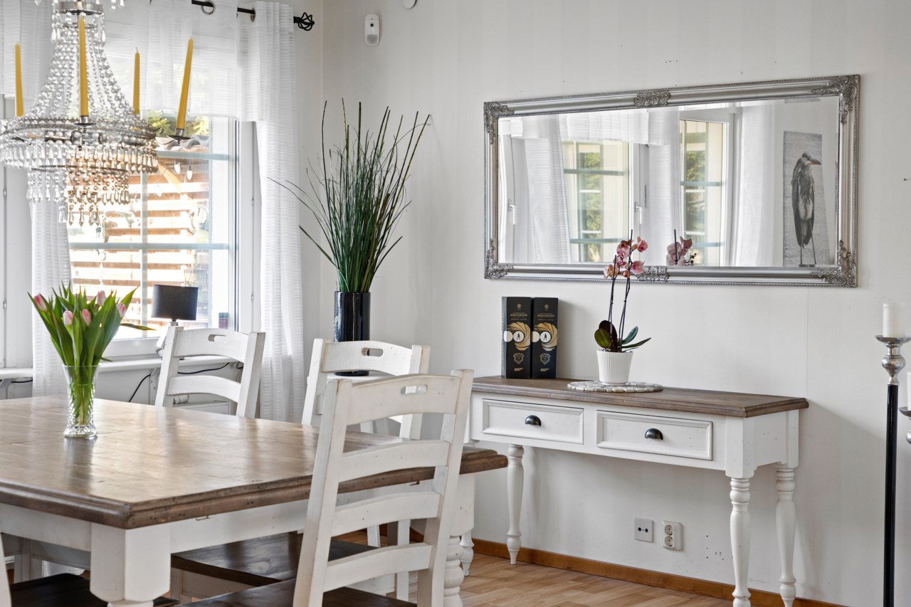Tallbodavägen 6