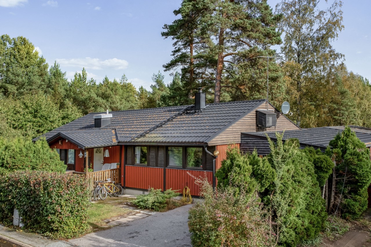 Linnéavägen 1
