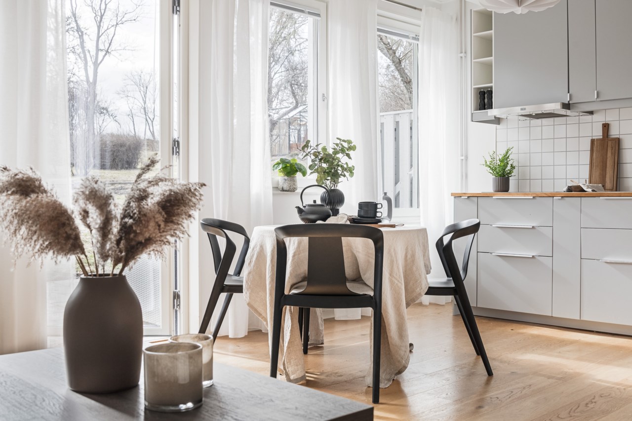 Rösaringvägen 12