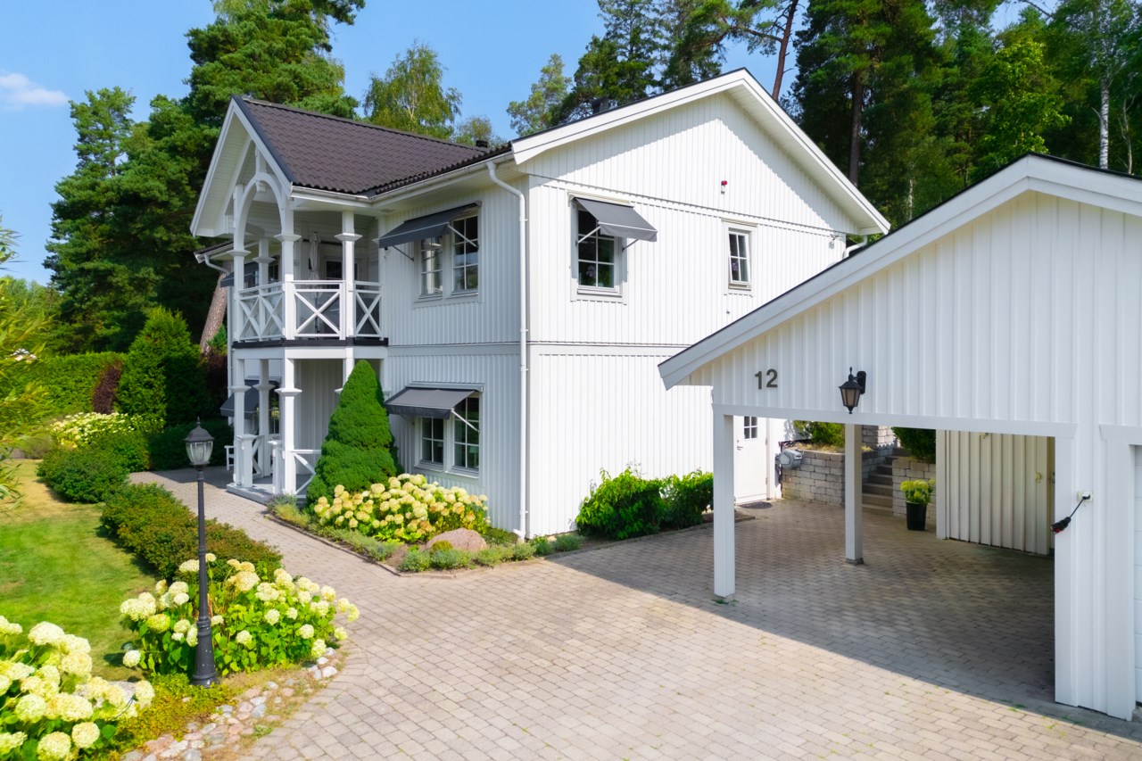 Stenbjörns väg 12