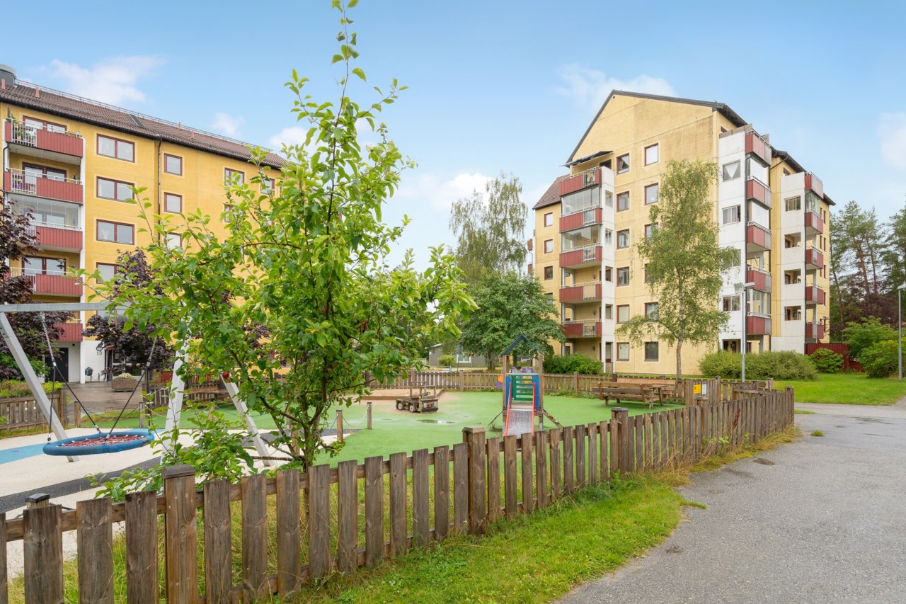 Tuvvägen 21, 4 tr