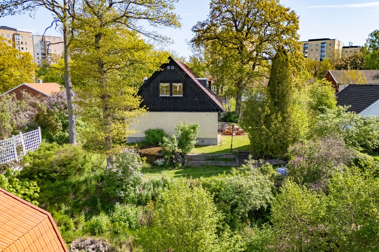 Rödkindavägen 9