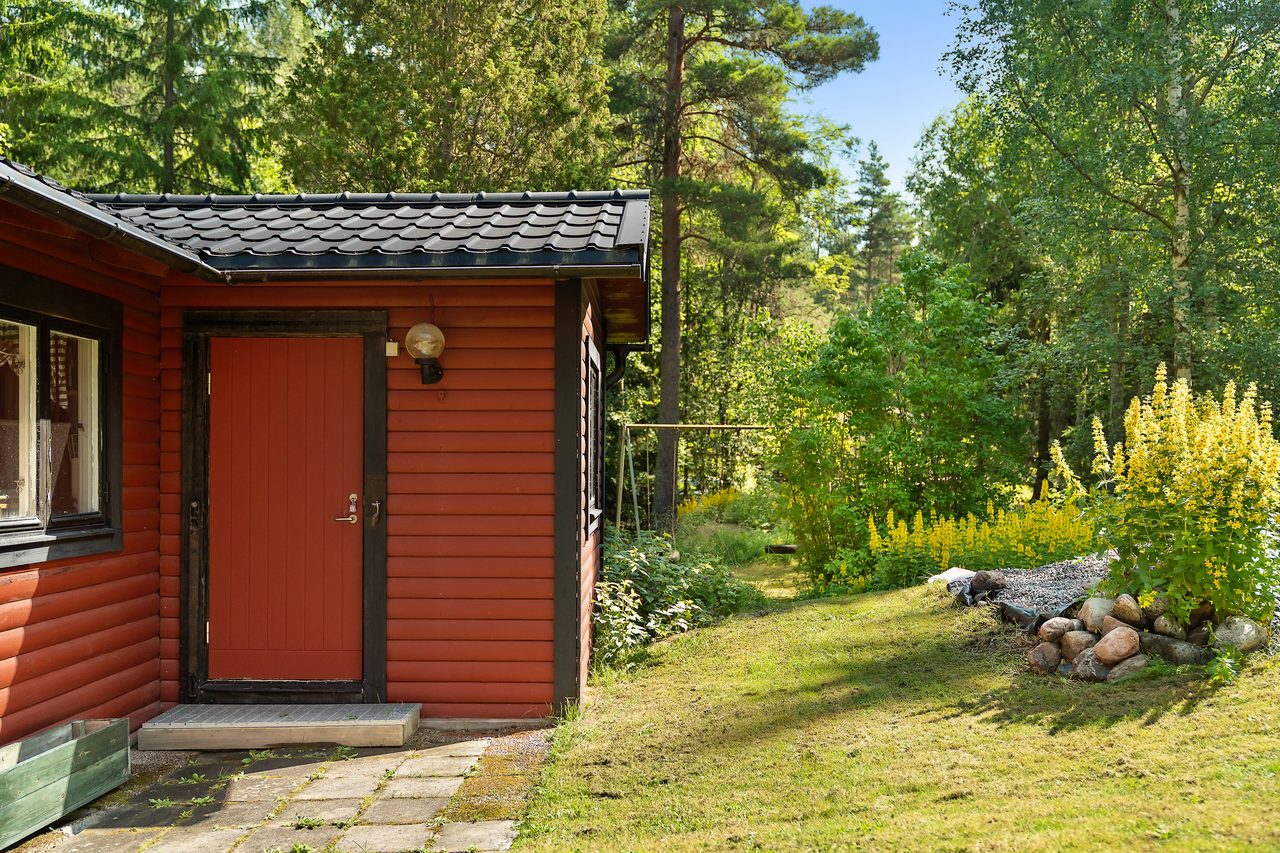 Nedre Laksjövägen 9