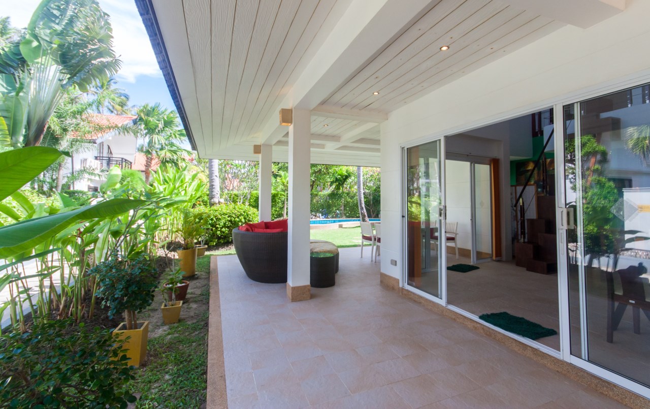Malee Beach F3