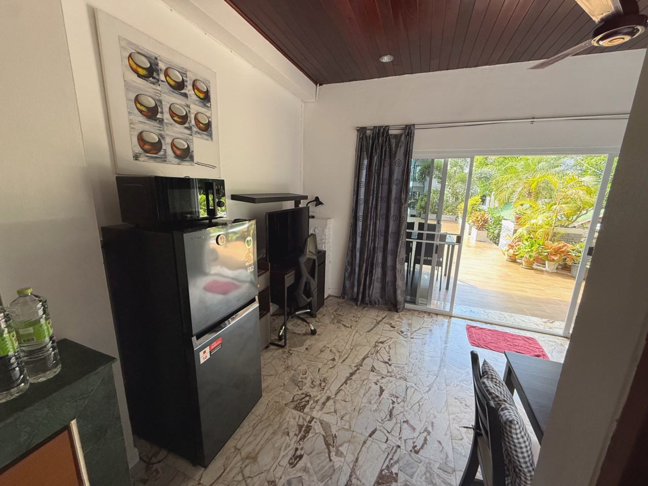 Whiteflower Apartment B1