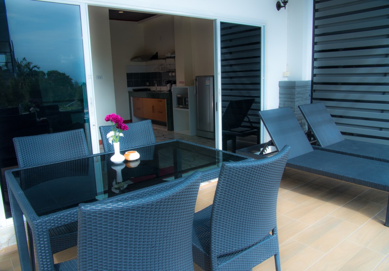 Whiteflower Apartment B1