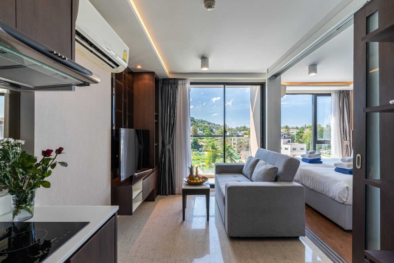 Aristo 1, Phuket