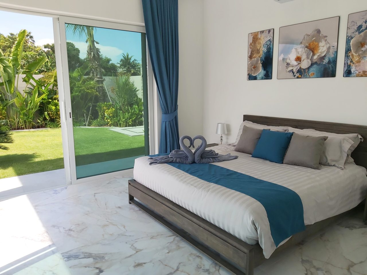 Palm Avenue 4