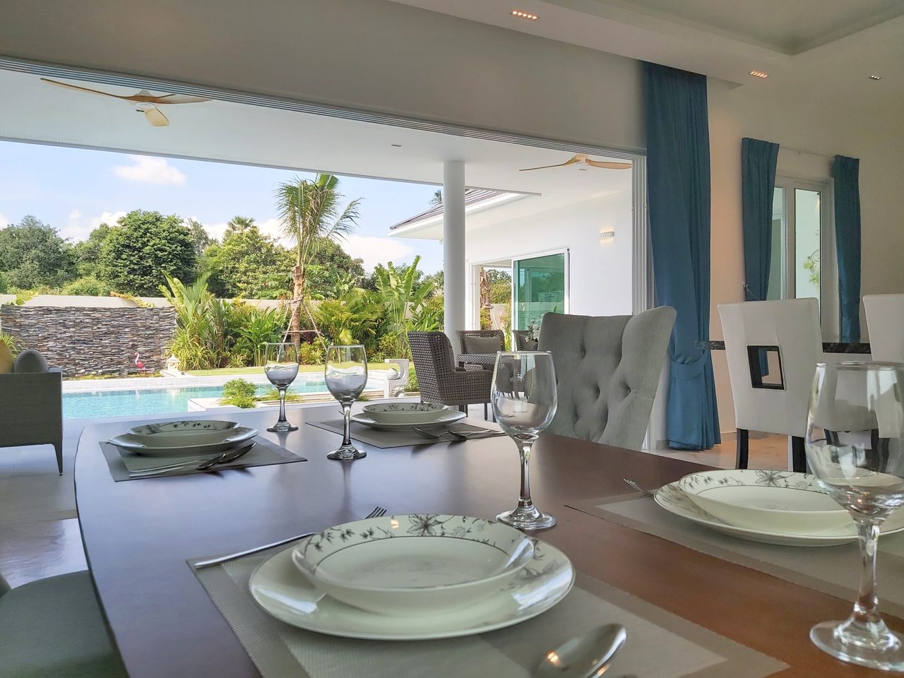 Palm Avenue 4