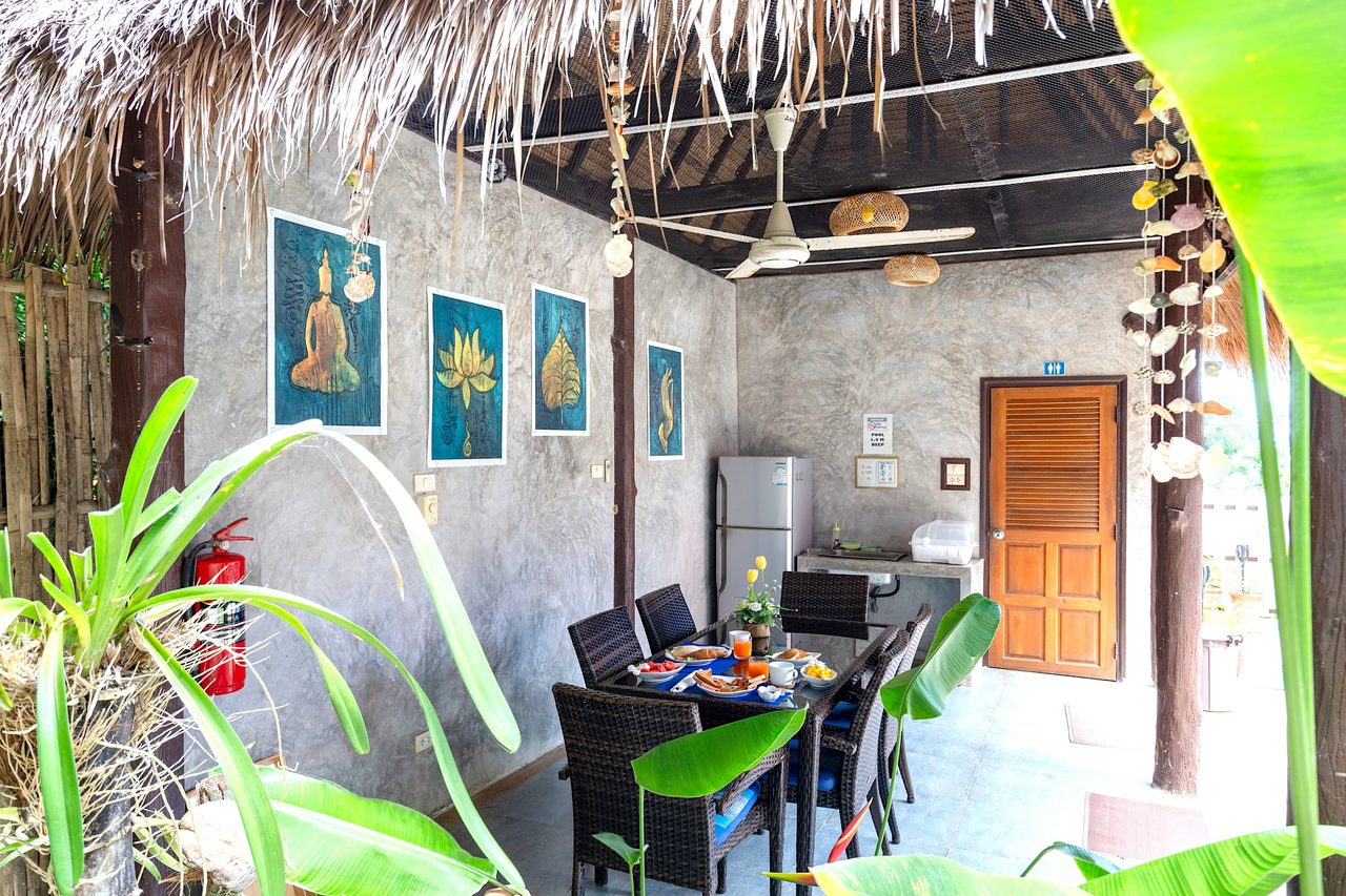 5 Pool Sala