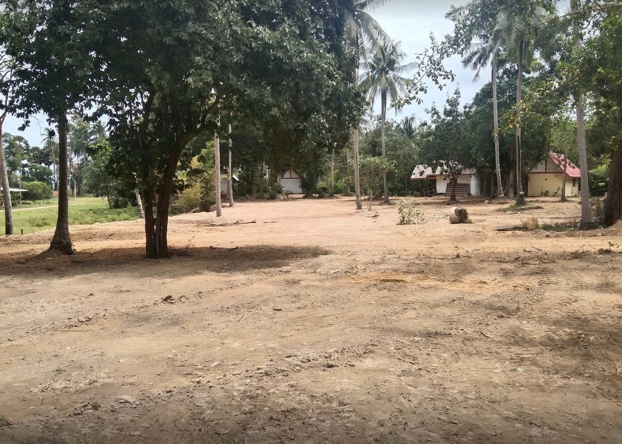 Khlong Chak, san moon