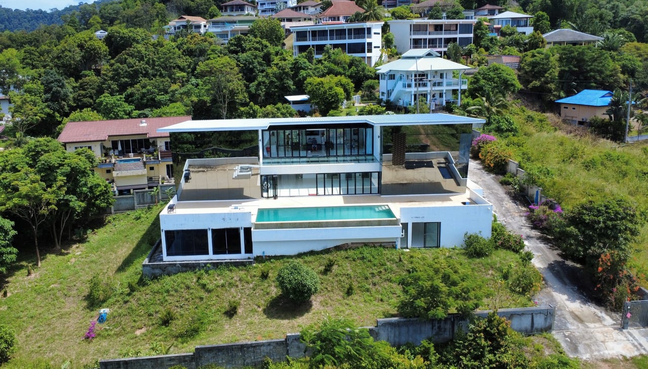 Spectre House