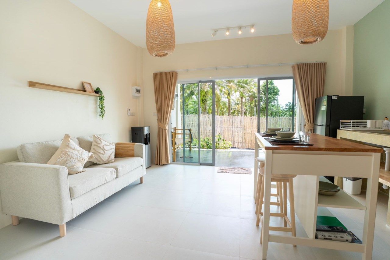 The Palm Villas Apartments 2, 3, 4, 5 and 6