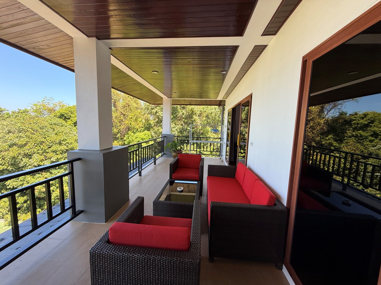 Whiteflower Apt B5, Koh Lanta