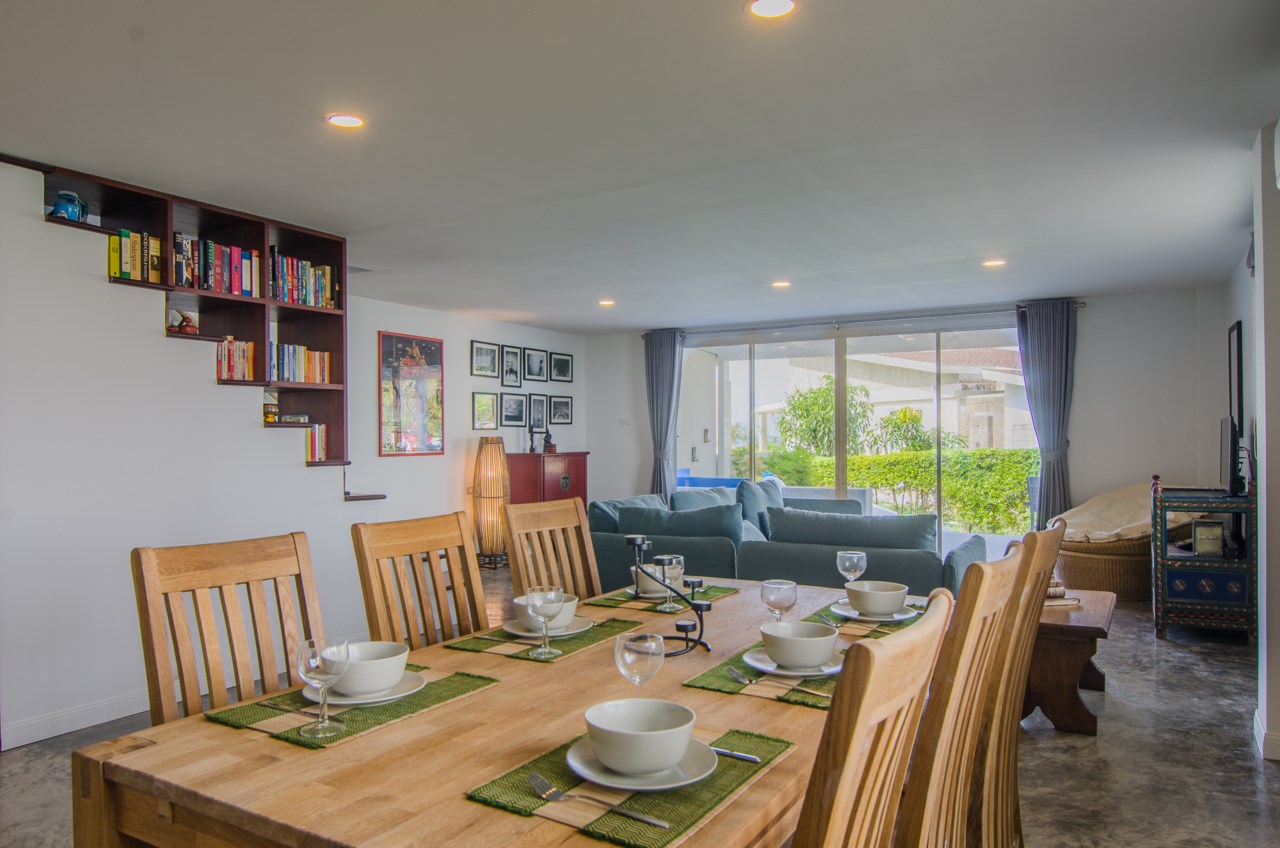 Cocounut Bay Townhouse Bellavista
