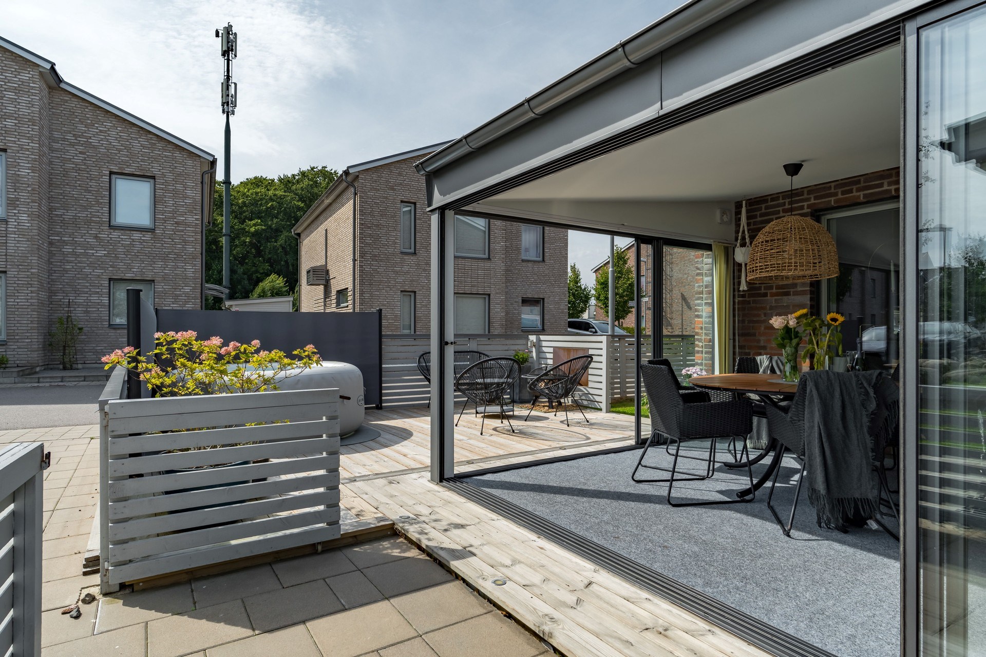Semi-detached/terraced