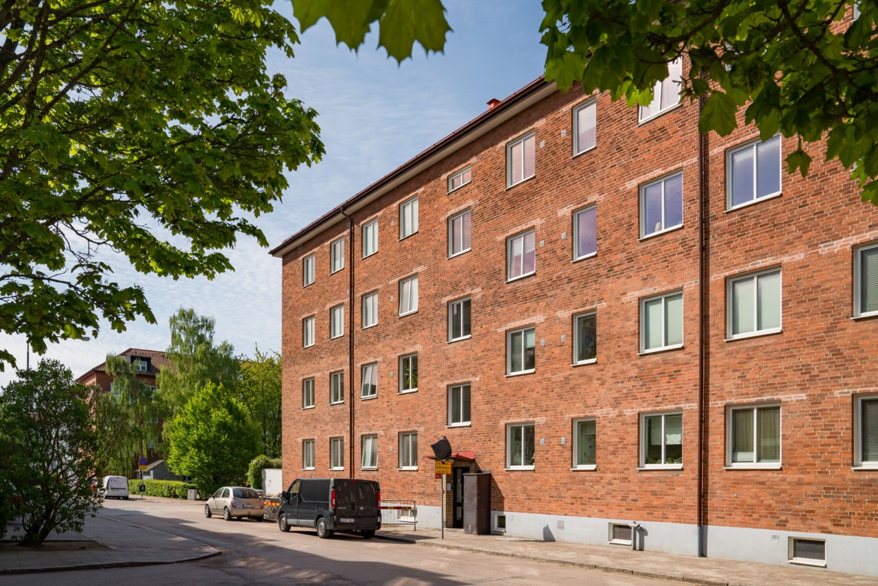 Visitörsgatan 8