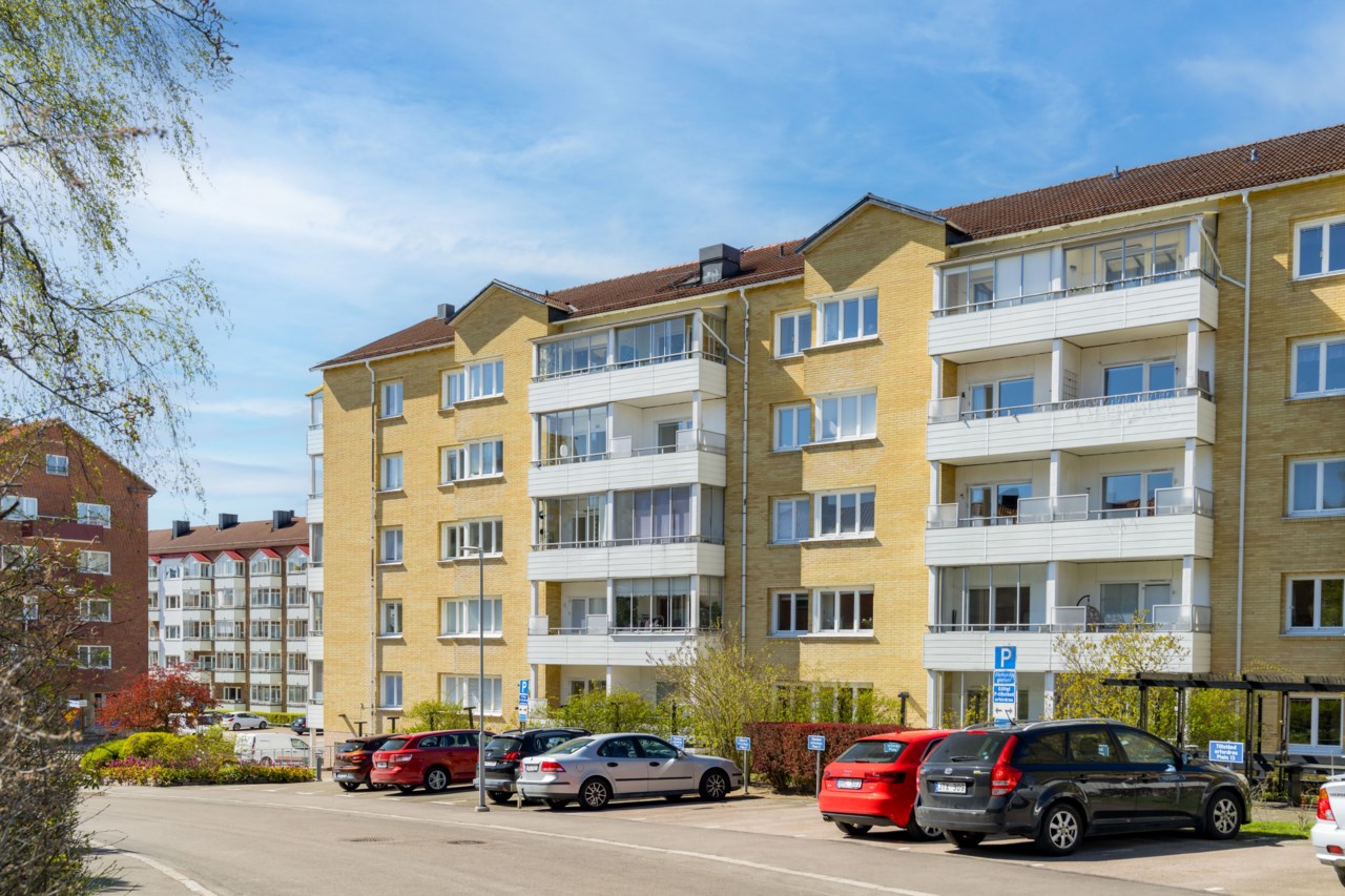 Mäster Ernsts gata 12
