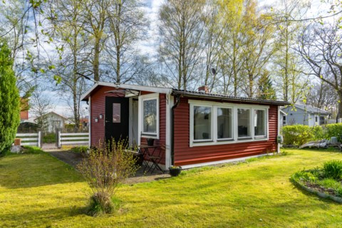 Gamla Vägen 10, Gullregnets Koloniområde Koloni nr 39...