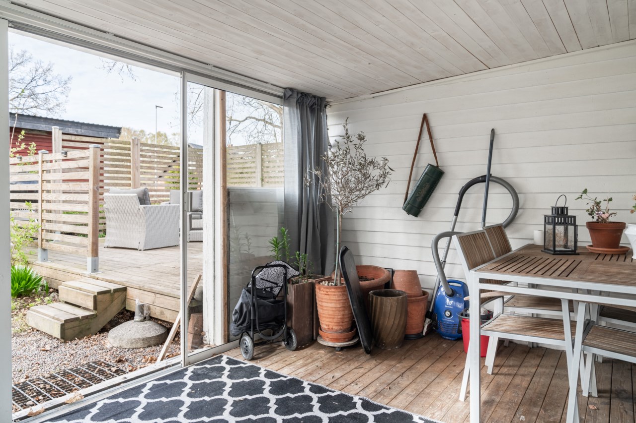Gamla Vägen 10, Gullregnets Koloniområde Koloni nr 46
