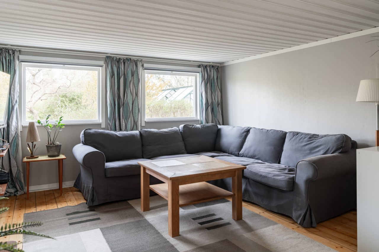 Gamla Vägen 10, Gullregnets Koloniområde Koloni nr 46