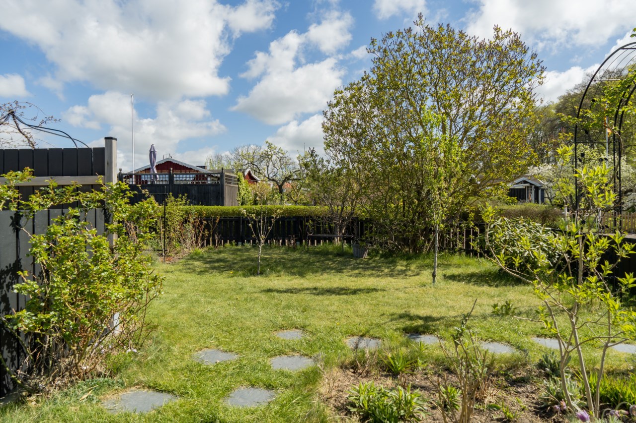 Gottes väg 4, Koloniföreningen Fredriksdal Västra koloni nr 4