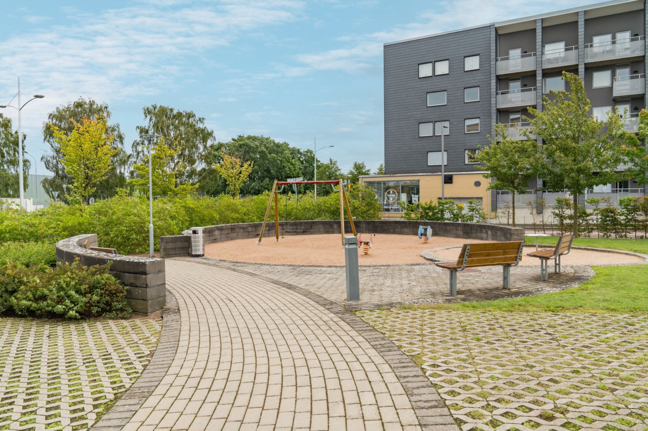 Kurirgatan 35