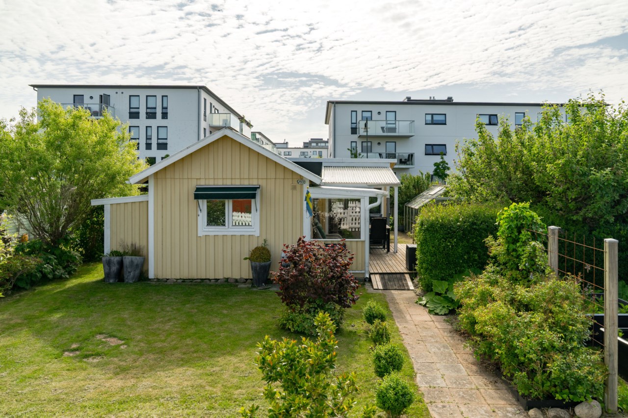 Senderöd Koloniförening, kolonilott nr 142
