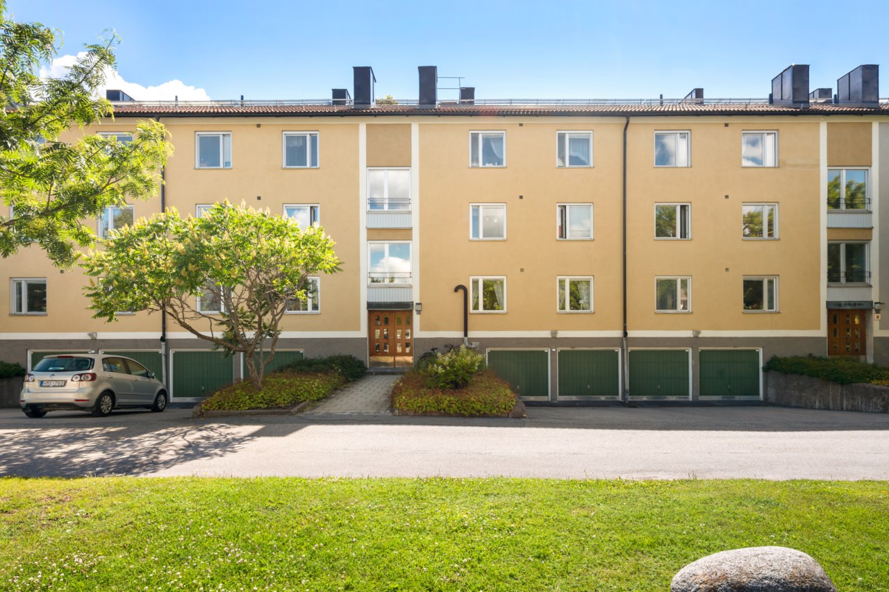 Kumla allé 16