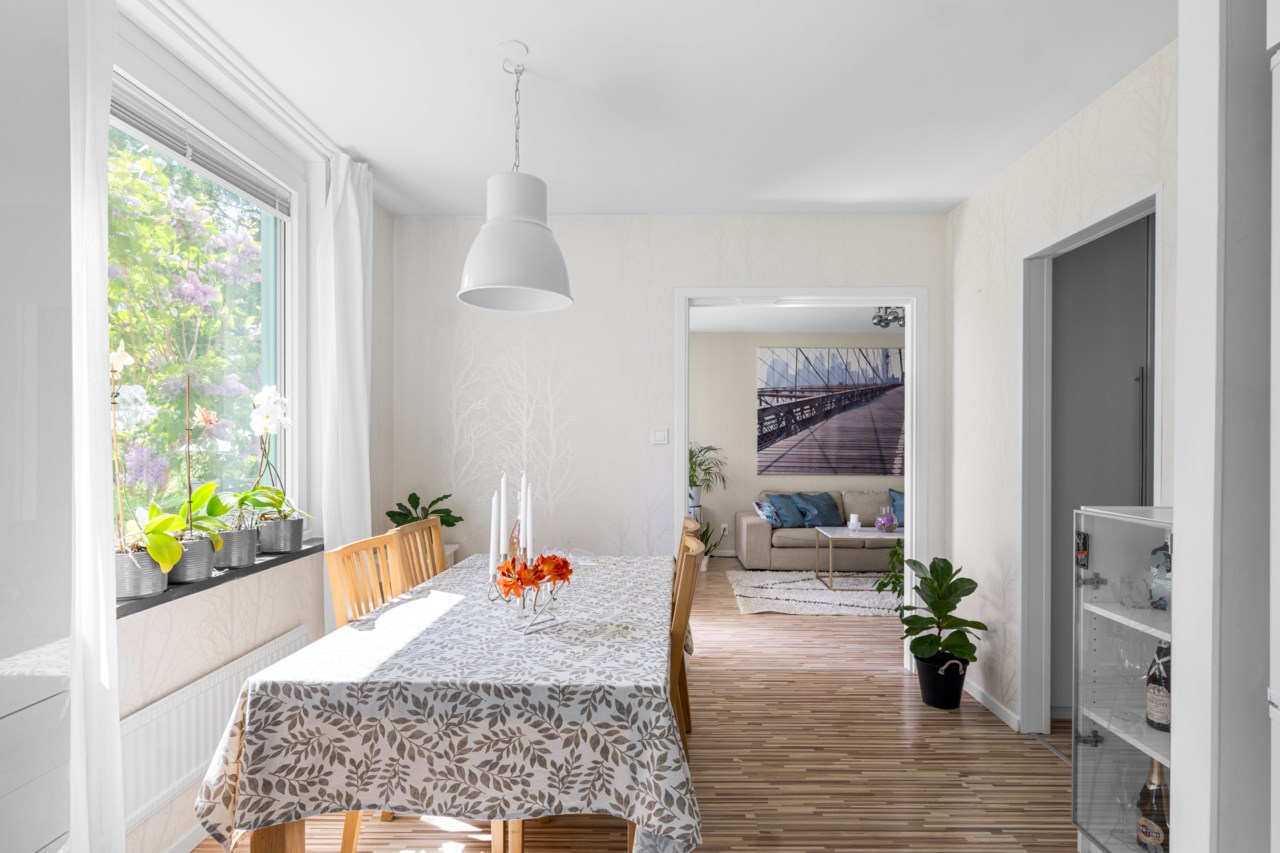 Njupkärrsvägen 80