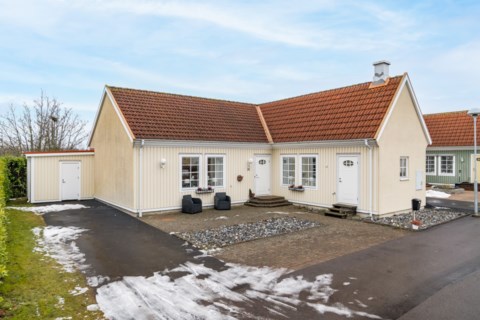 Äppelrosgården 14