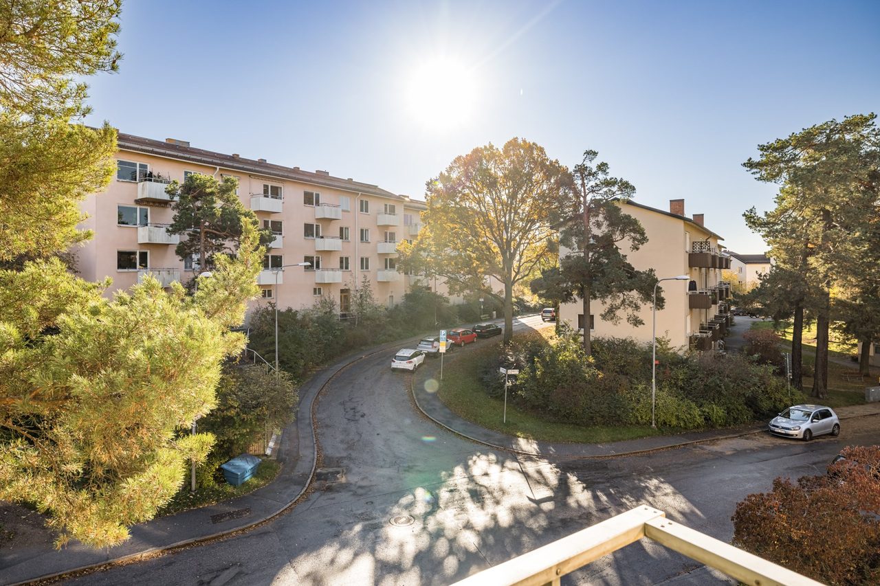 Finn malmgrens väg 75