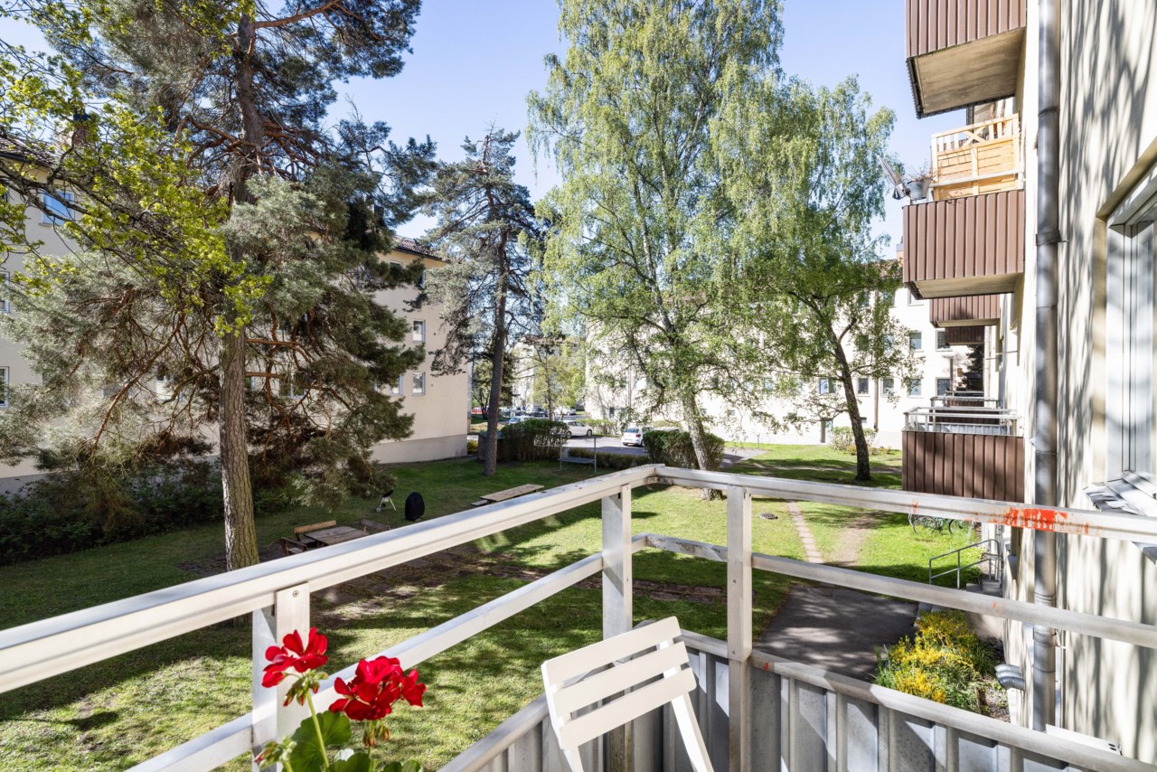 Finn Malmgrens väg 94