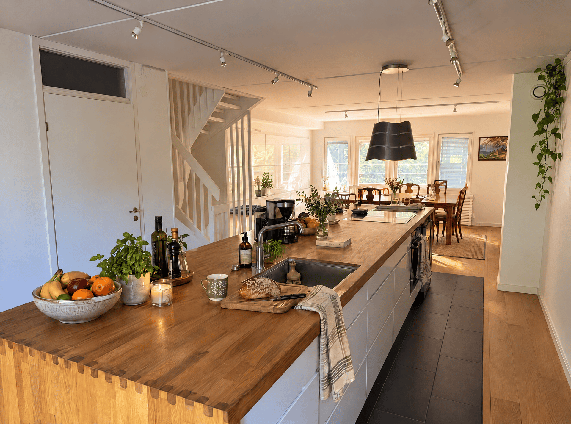 Bild 3 från Svenska Mäklarhuset
