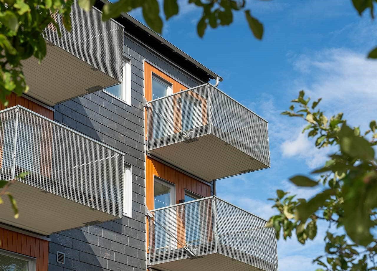 soliga-balkonger-i-boklok-vaxthuset-i-mariastaden-helsingborg