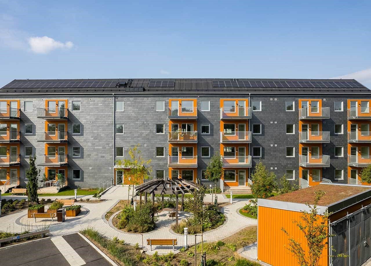 boklok-vaxthusets-lagenehtshus-i-fyra-vaningar