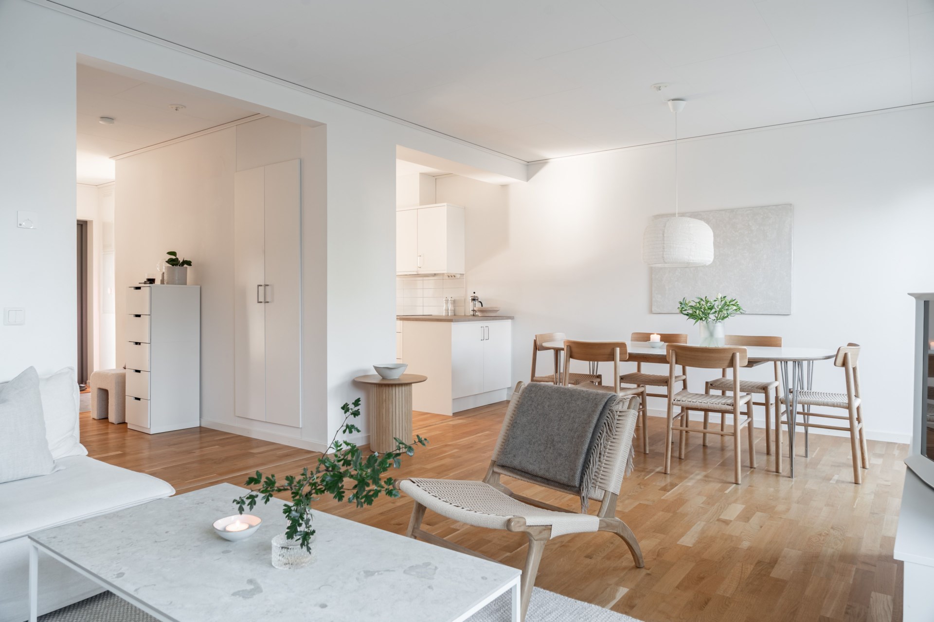 Bild 2 från Svenska Mäklarhuset