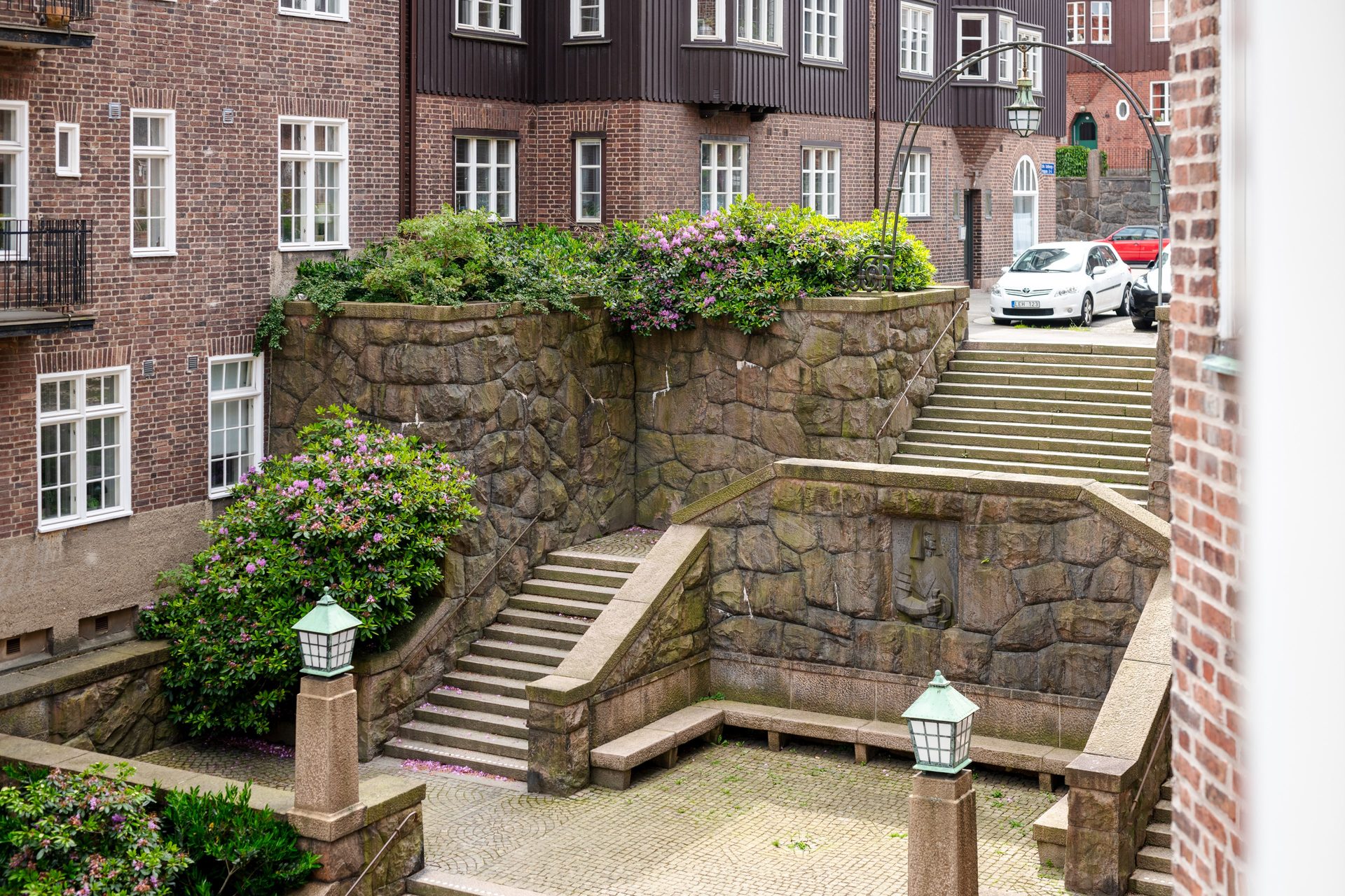 Aschebergsgatan trettiotre
