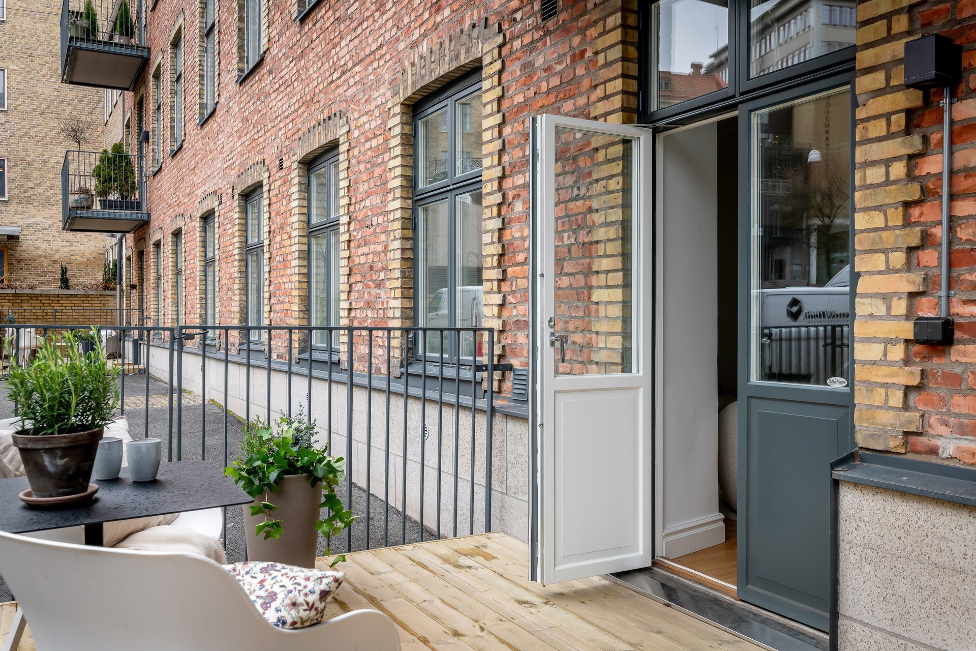 Södra Hamngatan fem D