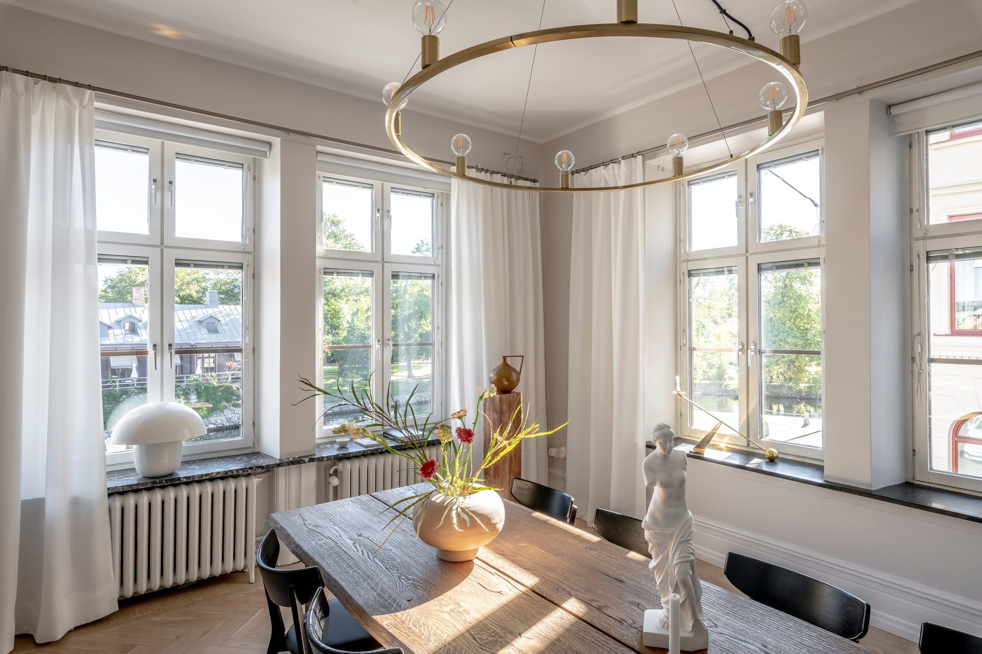 Stora Nygatan fem