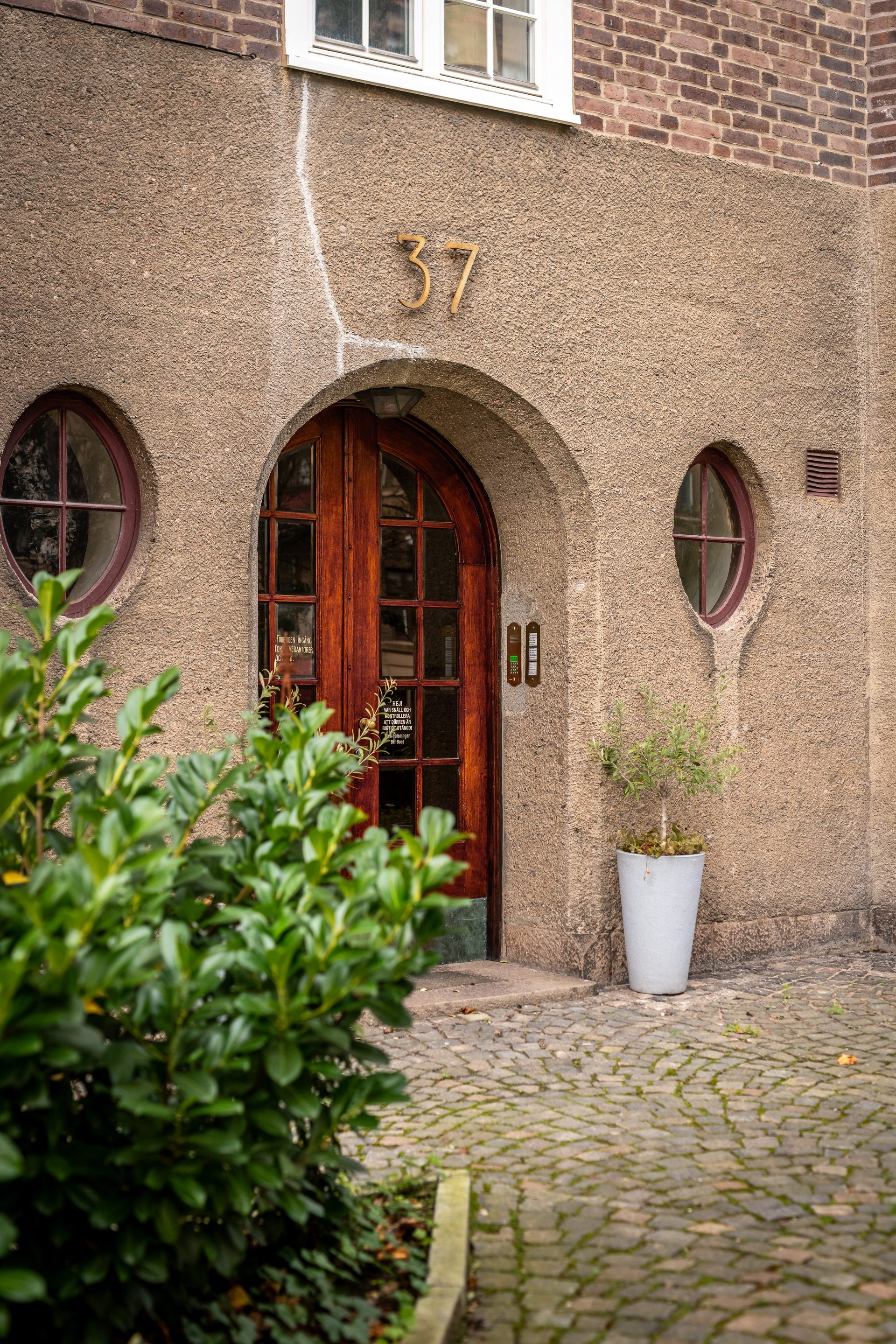 Aschebergsgatan trettiosju