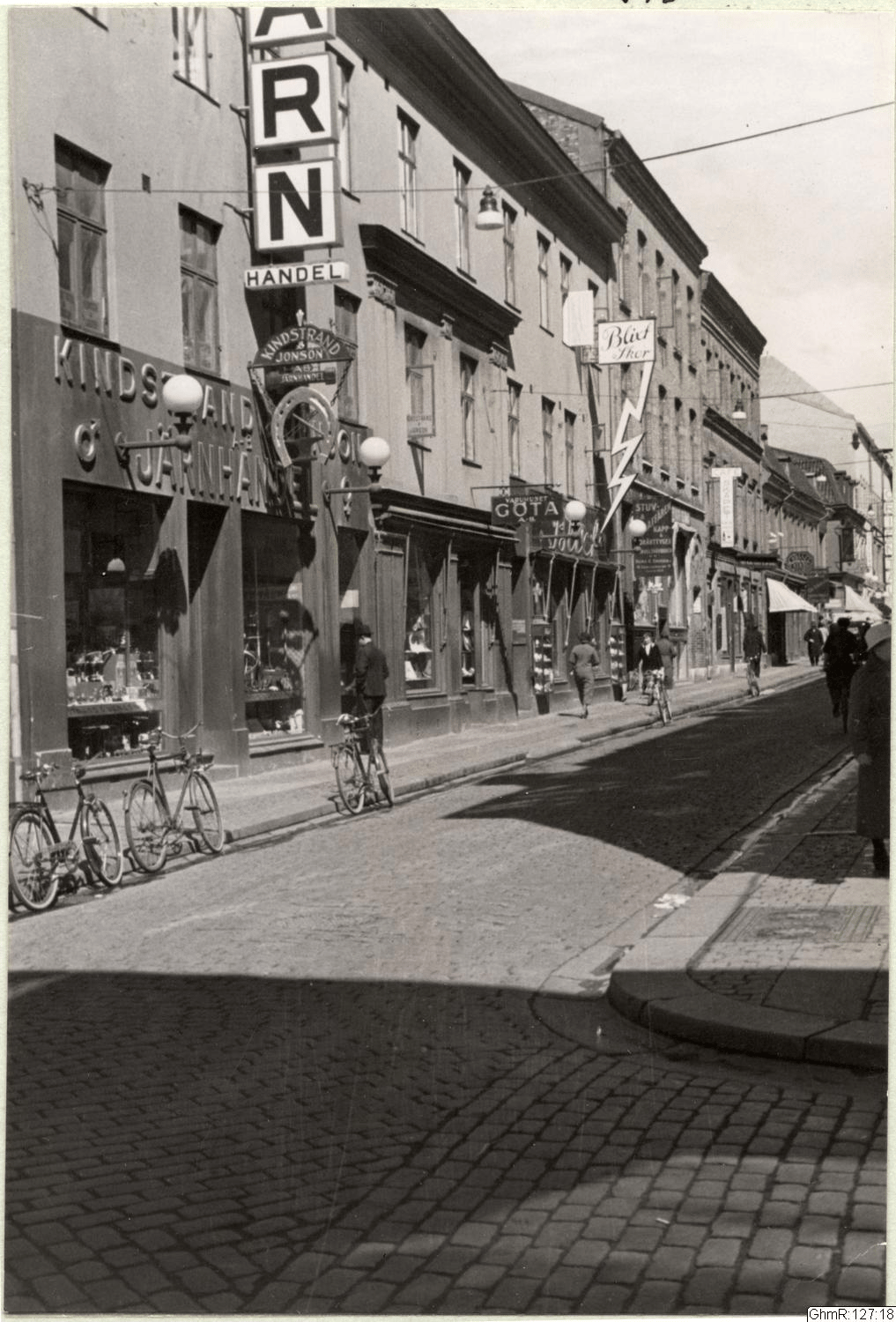 Södra Larmgatan arton