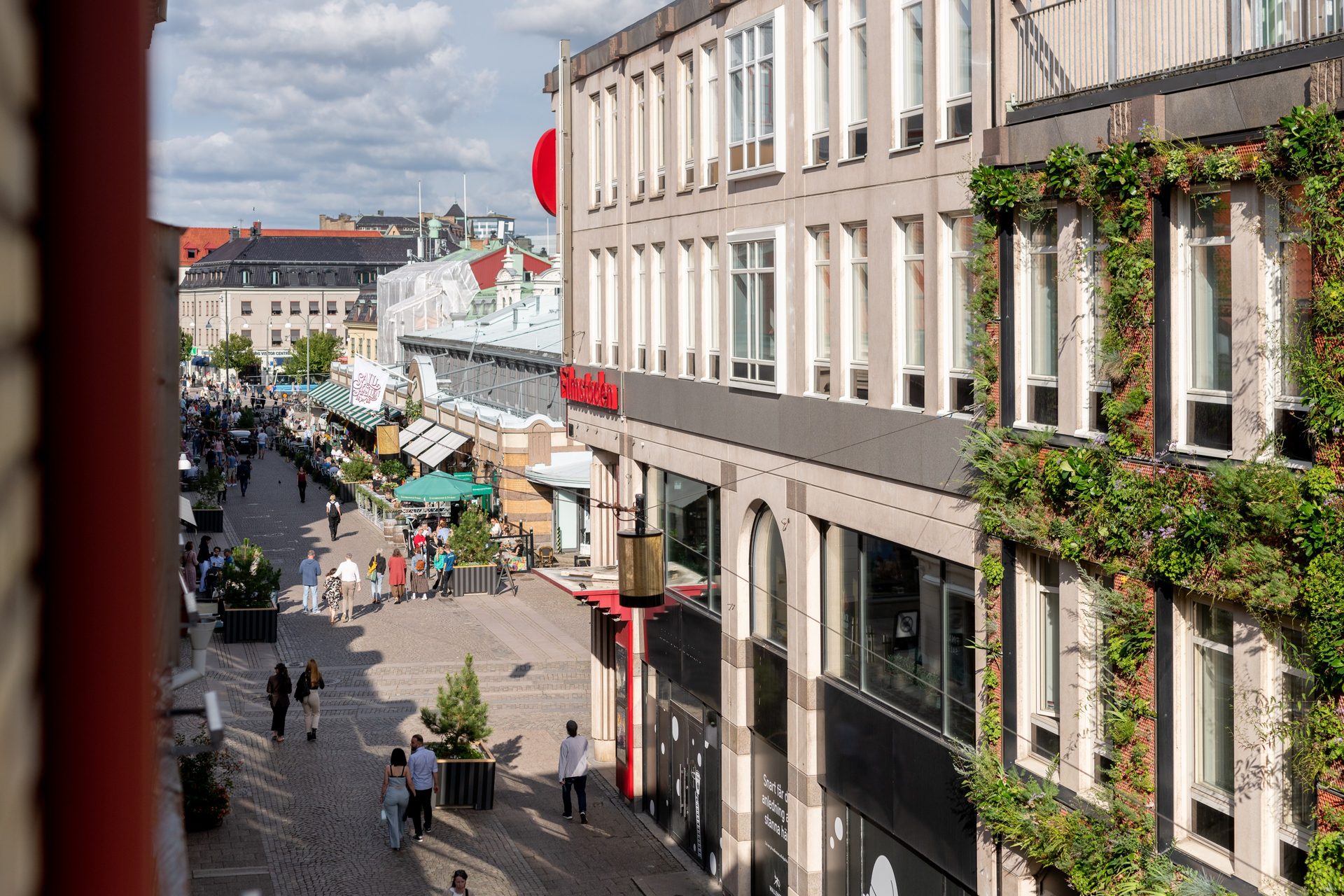 Södra Larmgatan arton