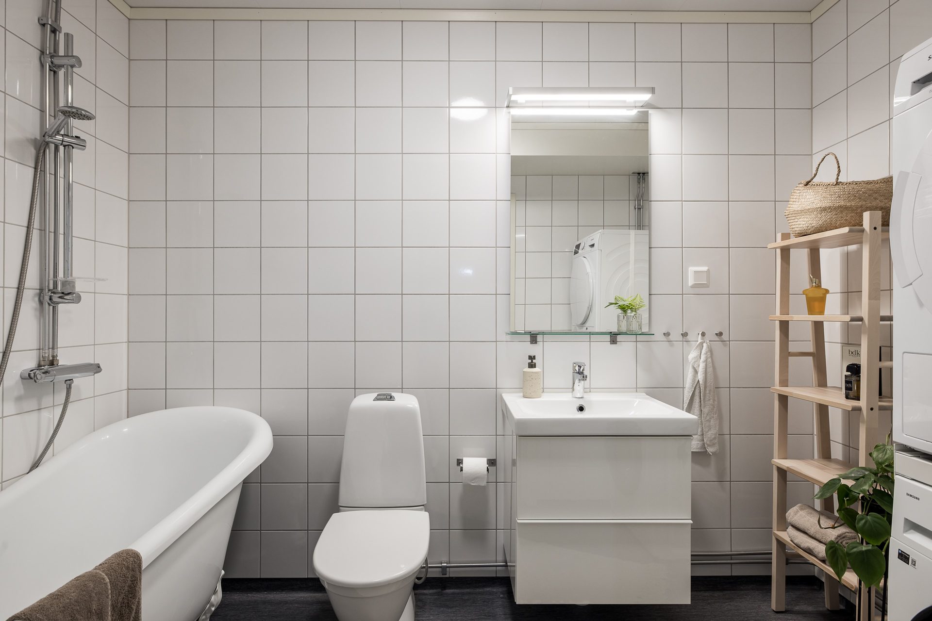 Älvornas Väg trettiotre
