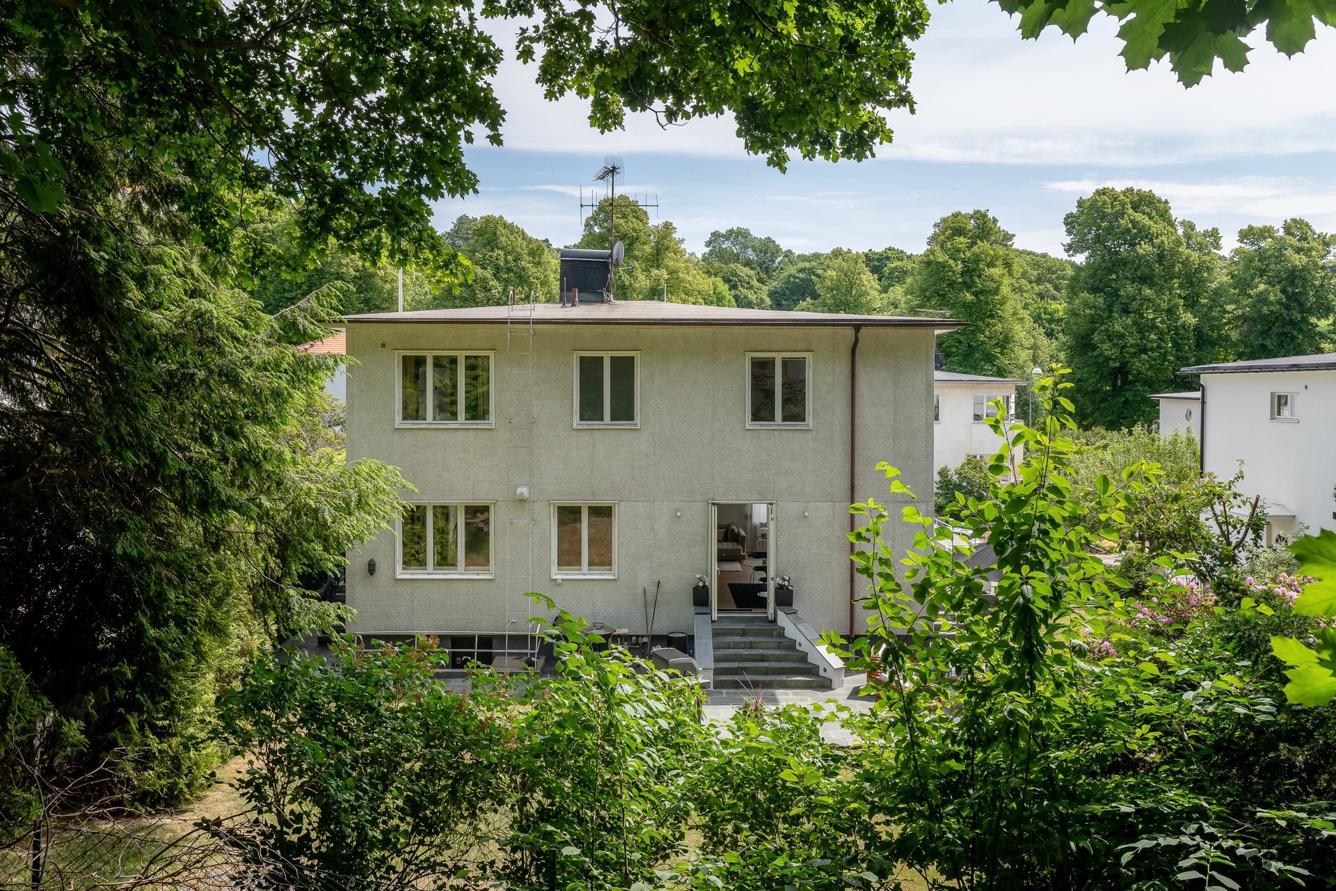Skårsgatan åttiotre