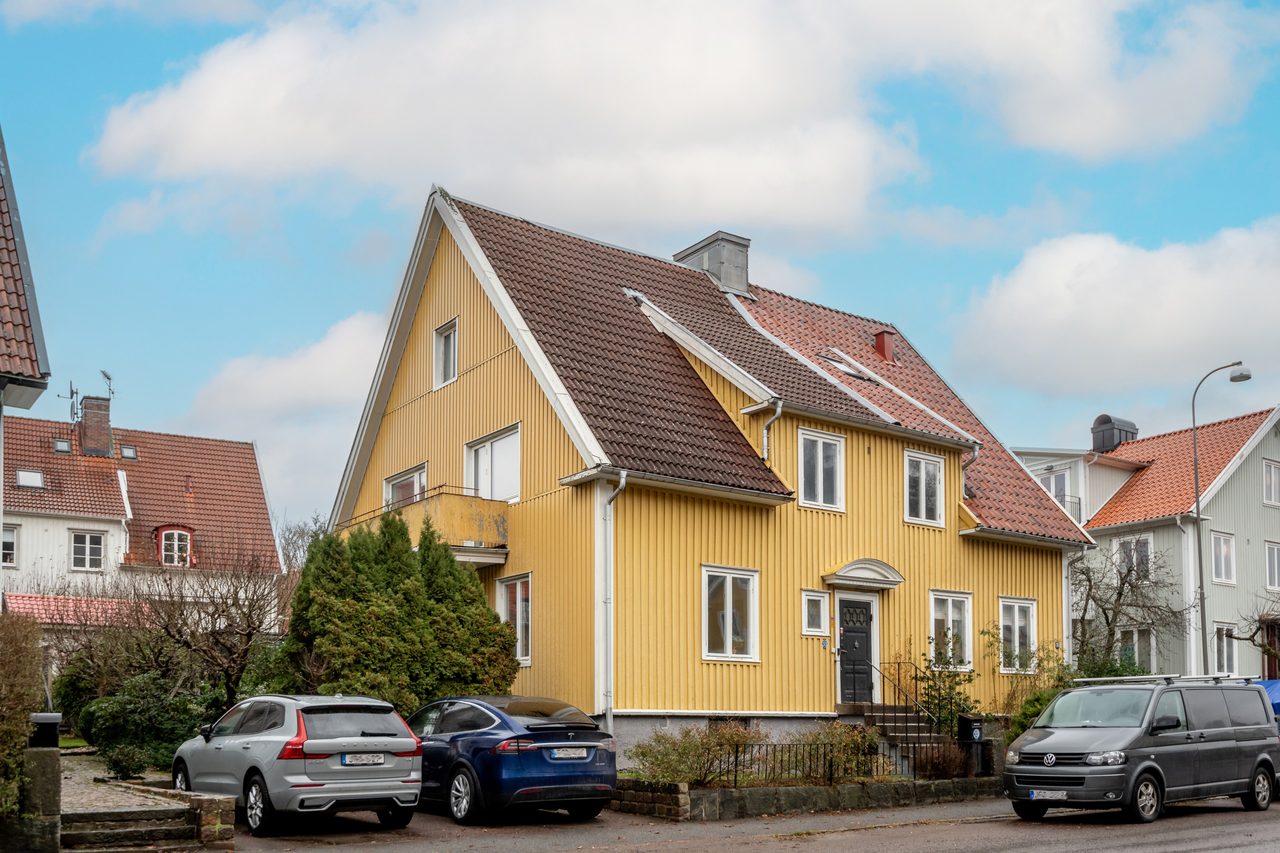 Skårsgatan trettiotre