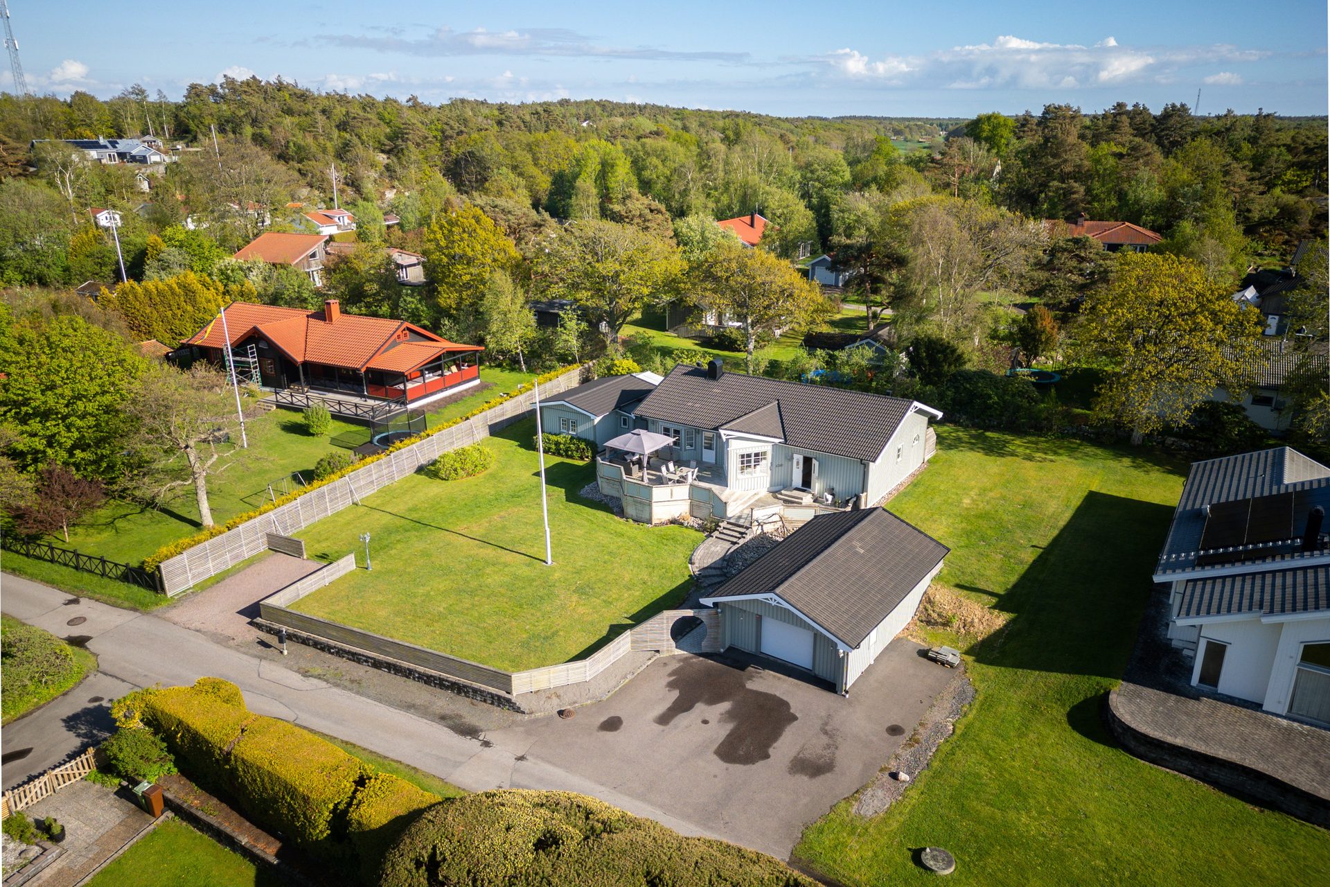 Västra Bäckvägen tjugonio